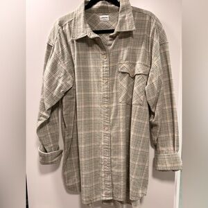 Aritzia Wilfred Free Cream and Green Plaid Shirt